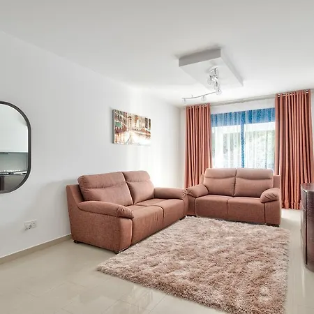 Camelia Gardens Apartment